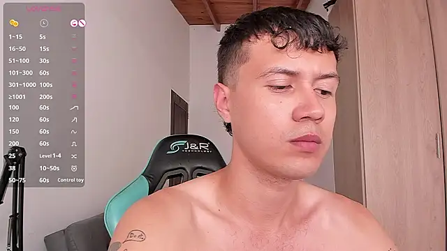 LeaneSeb live sex cam