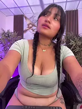 TREINY_EC's cam snapshot