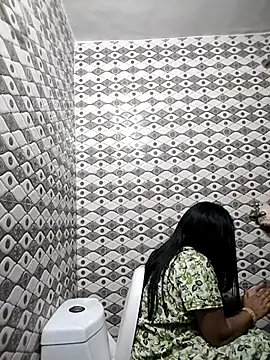 Cute-Janvi20 live sex cam