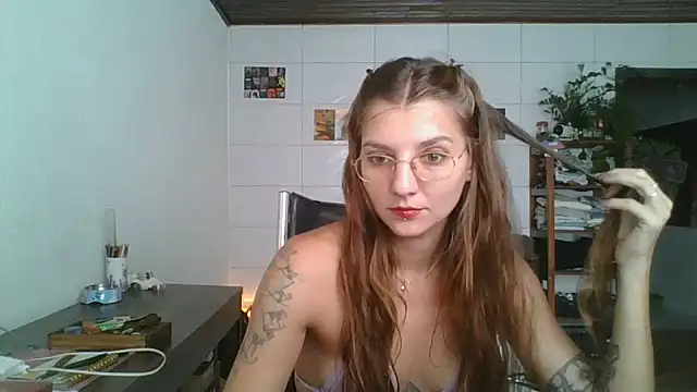 SweetyBabyDemon live sex cam