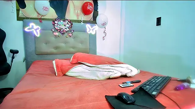 MEW_ALIX live sex cam