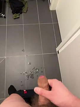 Whitecock1020's cam snapshot