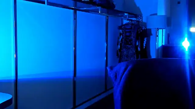 Meri_Cutte's cam snapshot