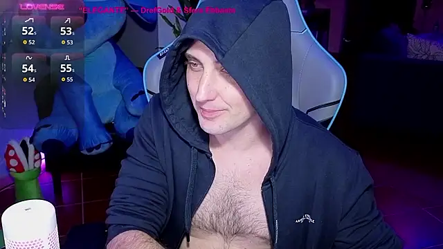 Gil_gamesh90's cam snapshot