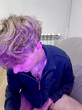 Paradeevich_And's cam snapshot