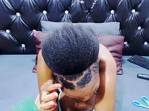 PREGNANT_SLUTxx's cam snapshot