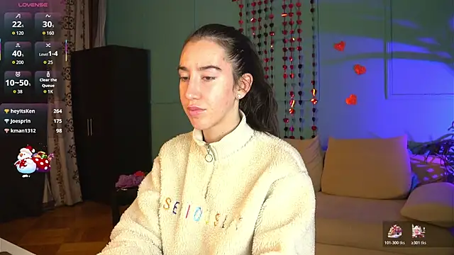 Belle_Via's cam snapshot