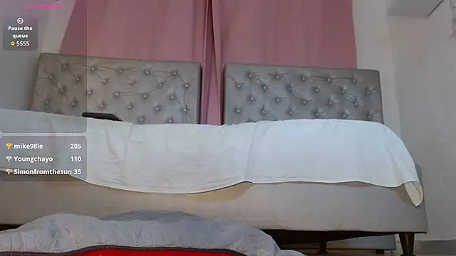 angiellam's cam snapshot