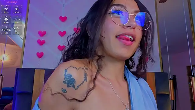 MadyJackson live sex cam