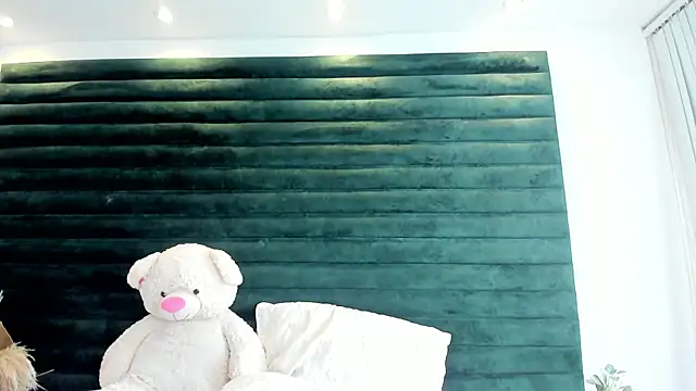 KellyJomg live sex cam