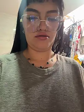 TrianaMor's cam snapshot