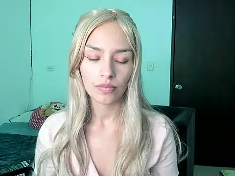 Megan_Blue_'s cam snapshot