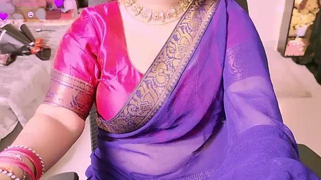 Khaleesiiii's cam snapshot