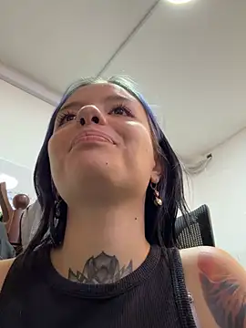 Alicia_Ortiiz live sex cam