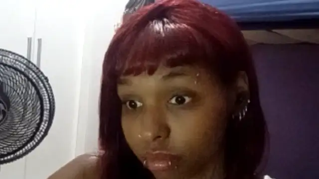 LorenaYounglove's cam snapshot