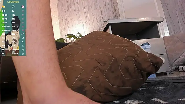 JUANDIAMONDS98 live sex cam