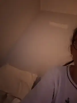 bruna_safadinhaa live sex cam