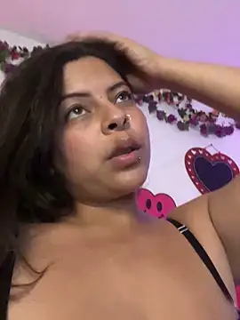 MiaCollinssx live sex cam