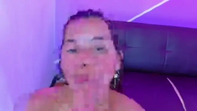 Angelina_rossy's cam snapshot