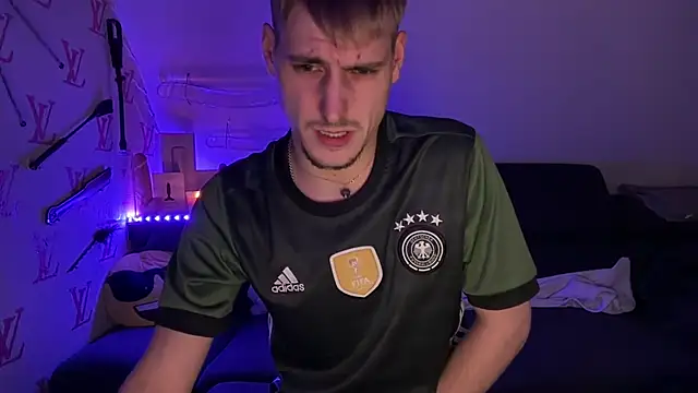 Cookieboy88 live sex cam