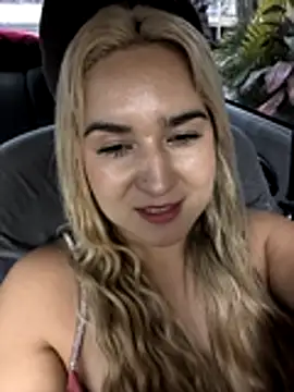 violet-grey's cam snapshot