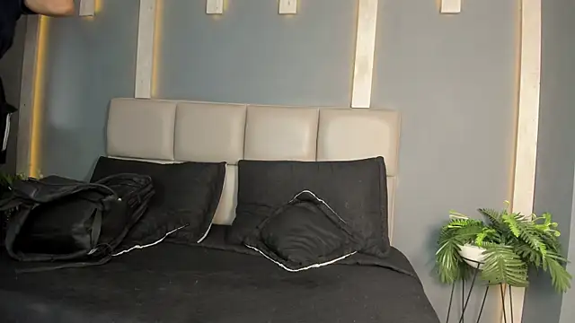 ArohomLester live sex cam