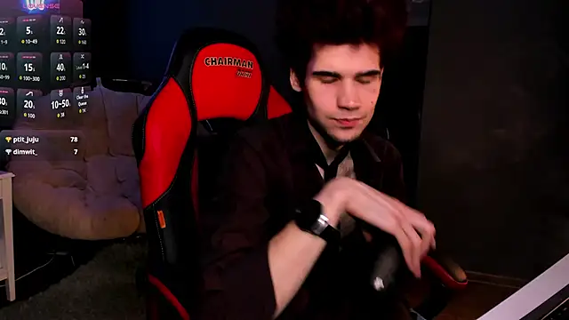 trevor_dreams's cam snapshot