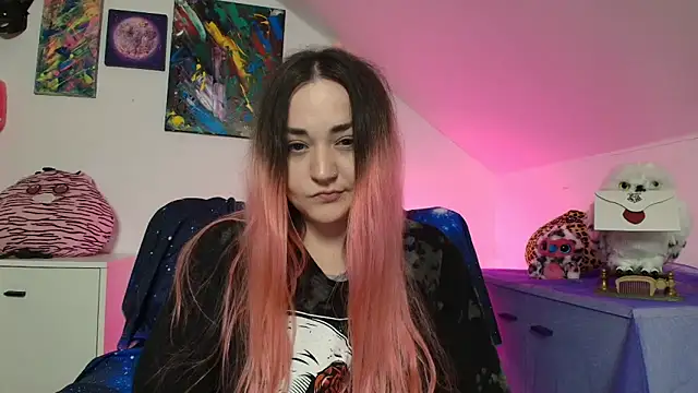 PinkHurricaneOfficial's cam snapshot