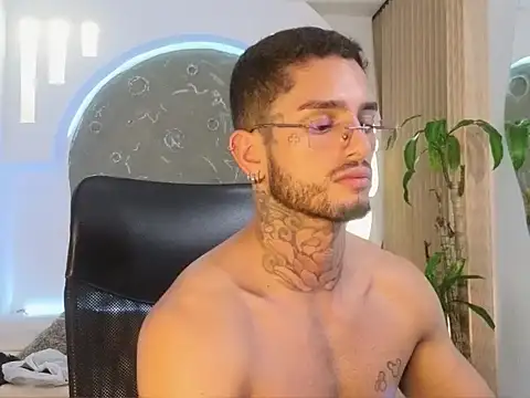 Alanrodgers live sex cam