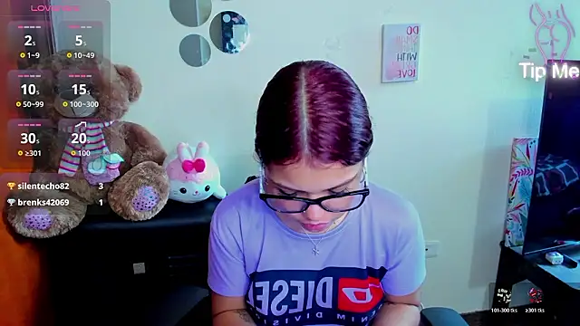 Ema__Luna's cam snapshot