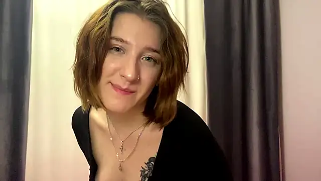 mally_luxxx's cam snapshot