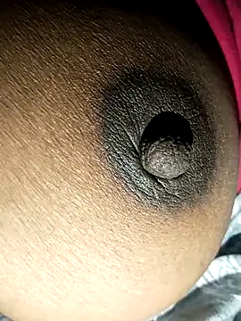 pujaji887's cam snapshot