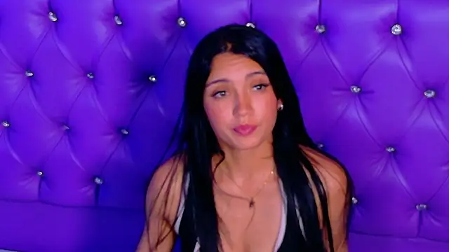 _ArianaToroo's cam snapshot