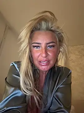 Gypsyrose_x1's cam snapshot