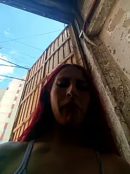 im_scarlett18x's cam snapshot