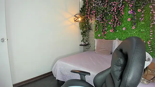 SarahDeyvis's cam snapshot