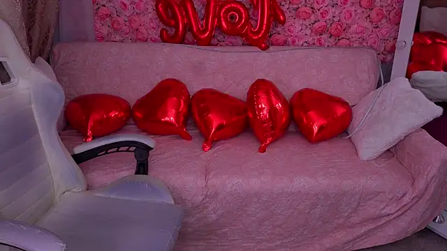 KristiFoxy live sex cam