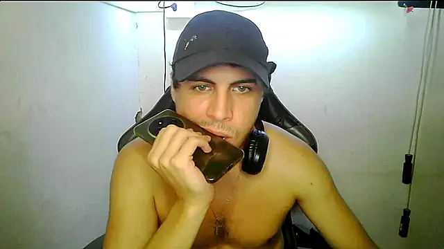 asperlon's cam snapshot