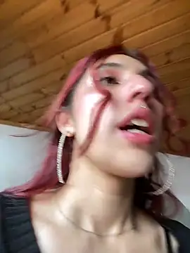 Maraia_pink18's cam snapshot