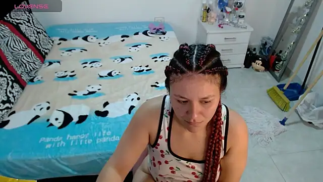 soniafuckboobs live sex cam