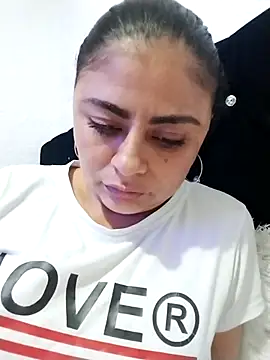 ElizabethWeil's cam snapshot