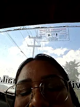 Arena_13's cam snapshot