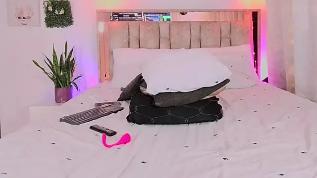 Dulce_Morrys live sex cam