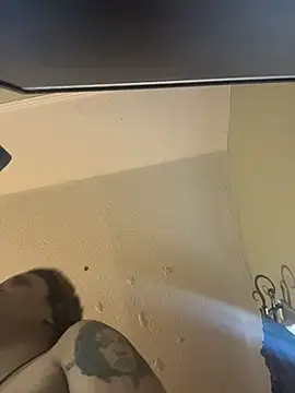 nickytheehawtie's cam snapshot