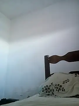 Pretinhoo25's cam snapshot