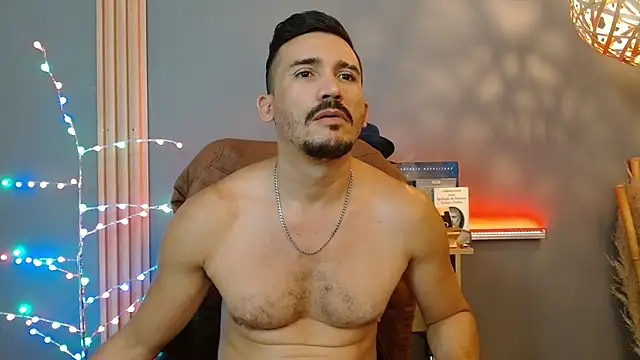 Reiko_85_'s cam snapshot