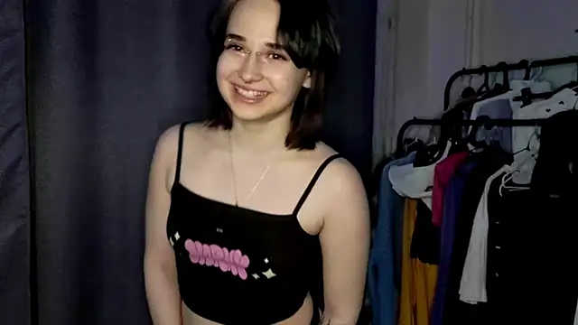 PureSofia's cam snapshot