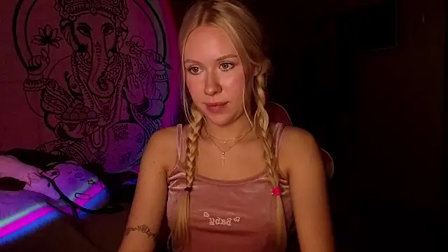 pureeangel's cam snapshot