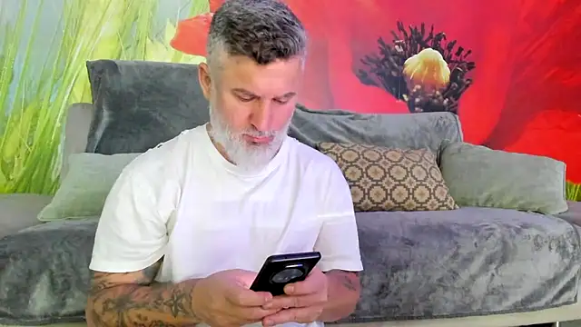 BlowMyXXL's cam snapshot