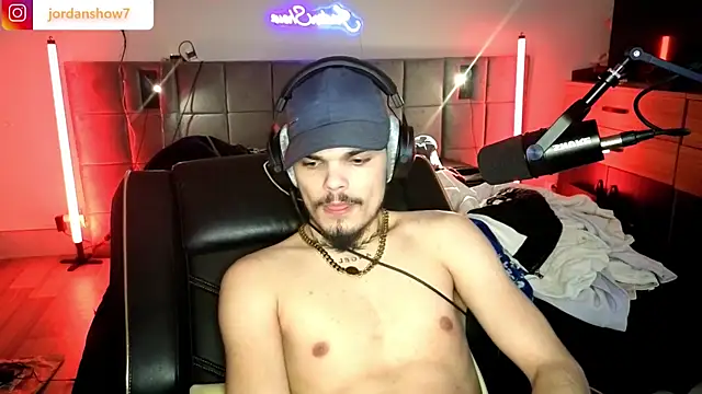 JordanShow's cam snapshot